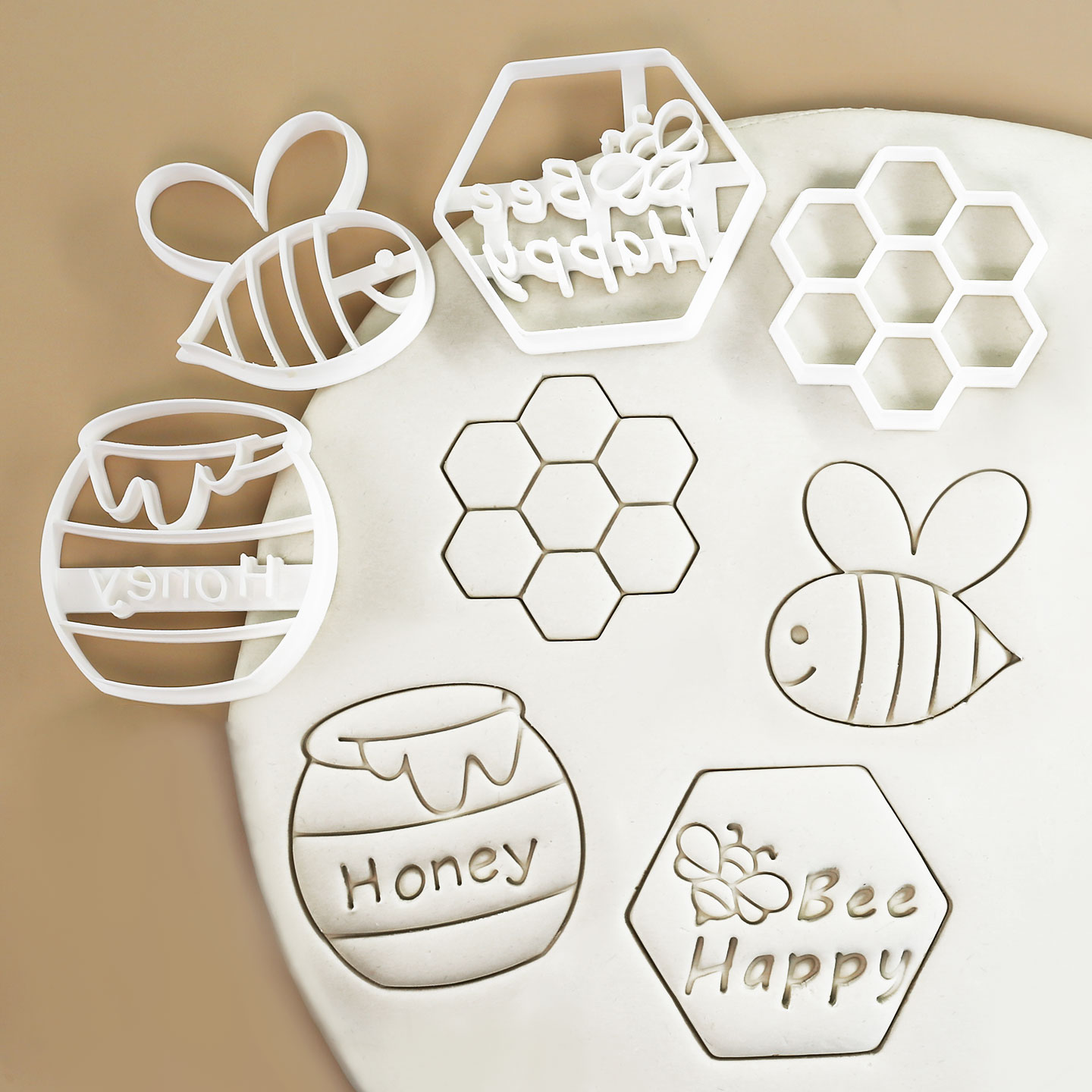 Kitchen Baking Cookies - 4 個の蜂をテーマにしたクッキーカッター、ハニカム蜂の巣ビスケット型、漫画の動物昆虫ミツバチ DIY フォンダンケーキベーキングツール