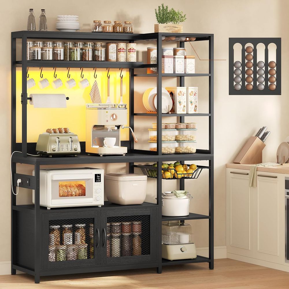 Kitchen Baker - 電源コンセントとLEDライト付きベーカーズラック、ポッドホルダー付きコーヒーバー、収納付きキッチン電子レンジスタンド、ペーパーホルダー、キャビネット