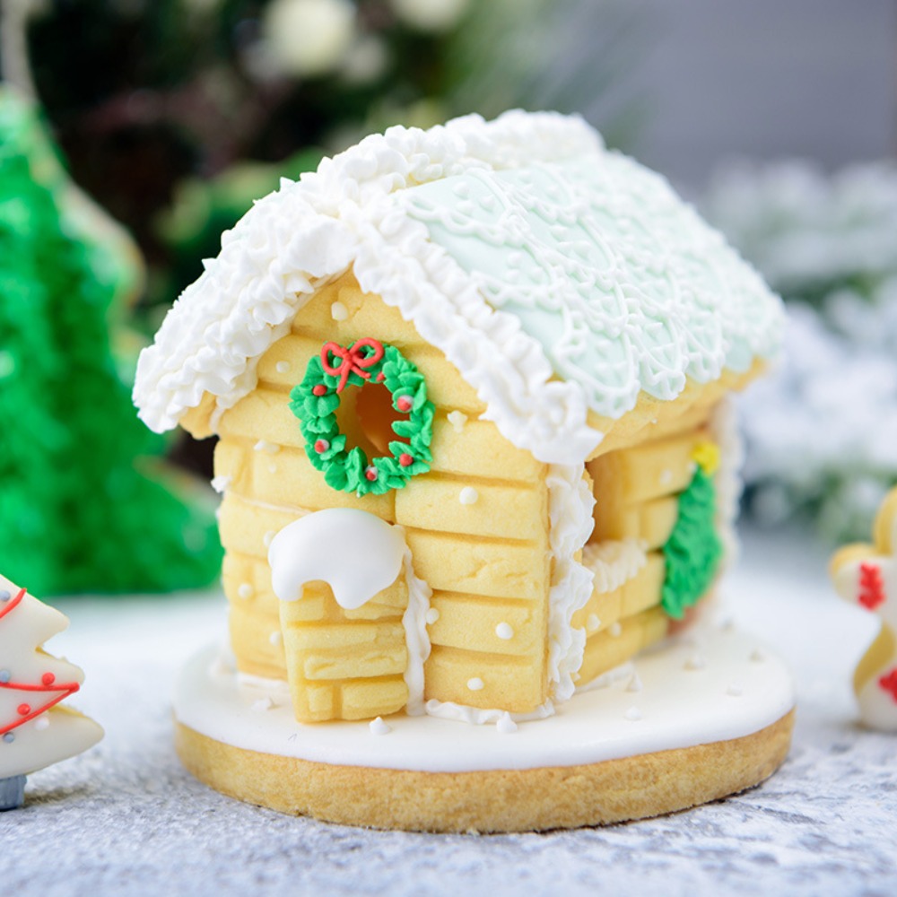 6個入りミニクリスマスジンジャーブレッドハウス型抜きセット  - Kitchen Baking Cookies のレビューと価格