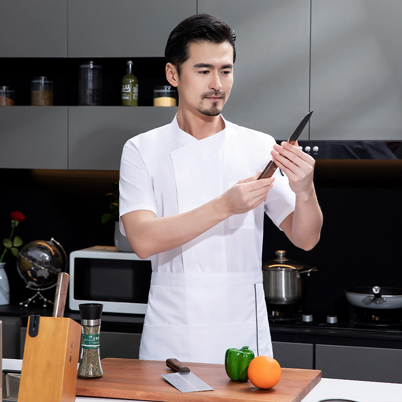 ホテルレストラン制服食堂ベーキングペストリーパン屋服キッチン - Kitchen Baker のレビューと価格
