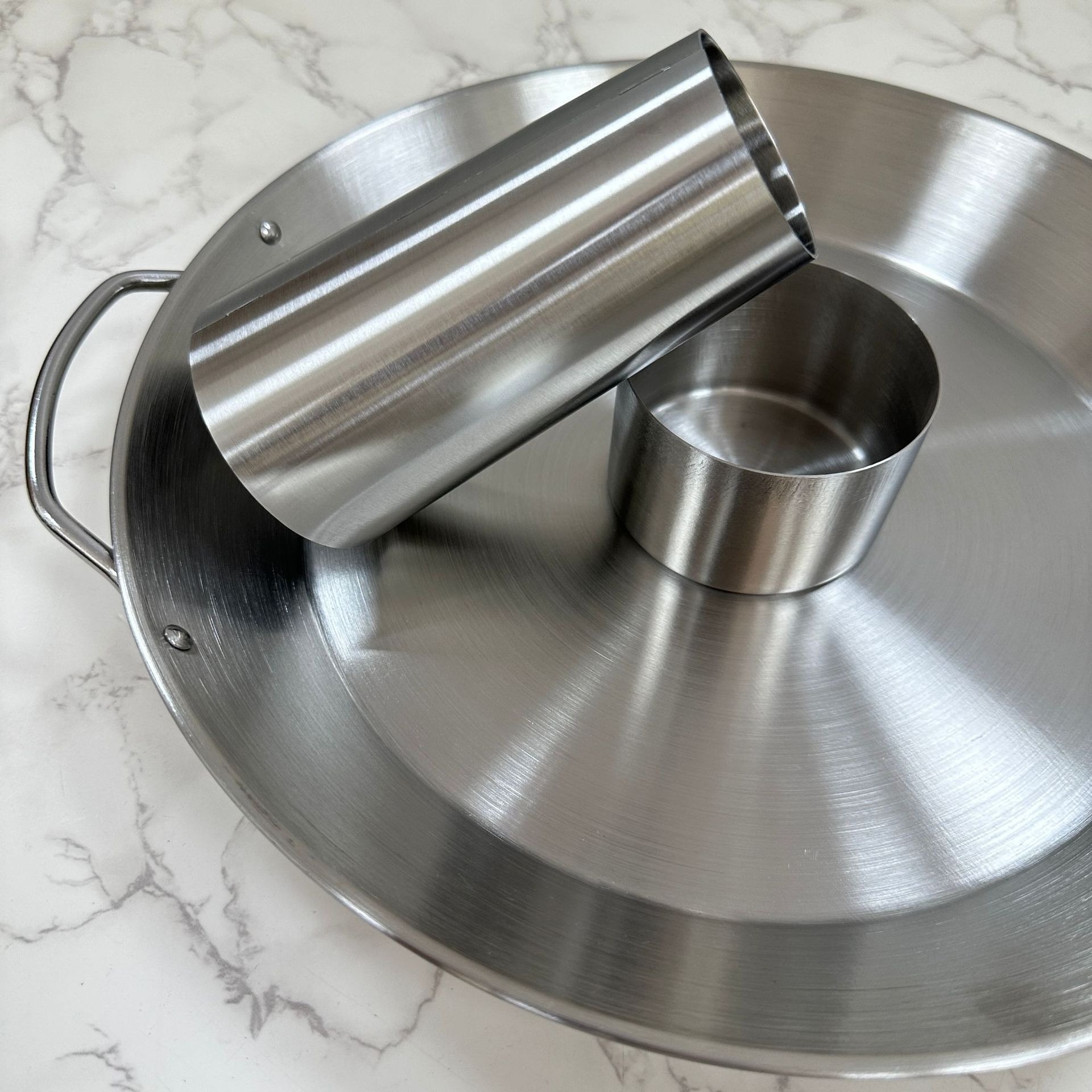 バーベキューステンレス鋼チキンホルダーパン直立ビールロースタ - Kitchen Baking Tray Organiser のレビューと価格