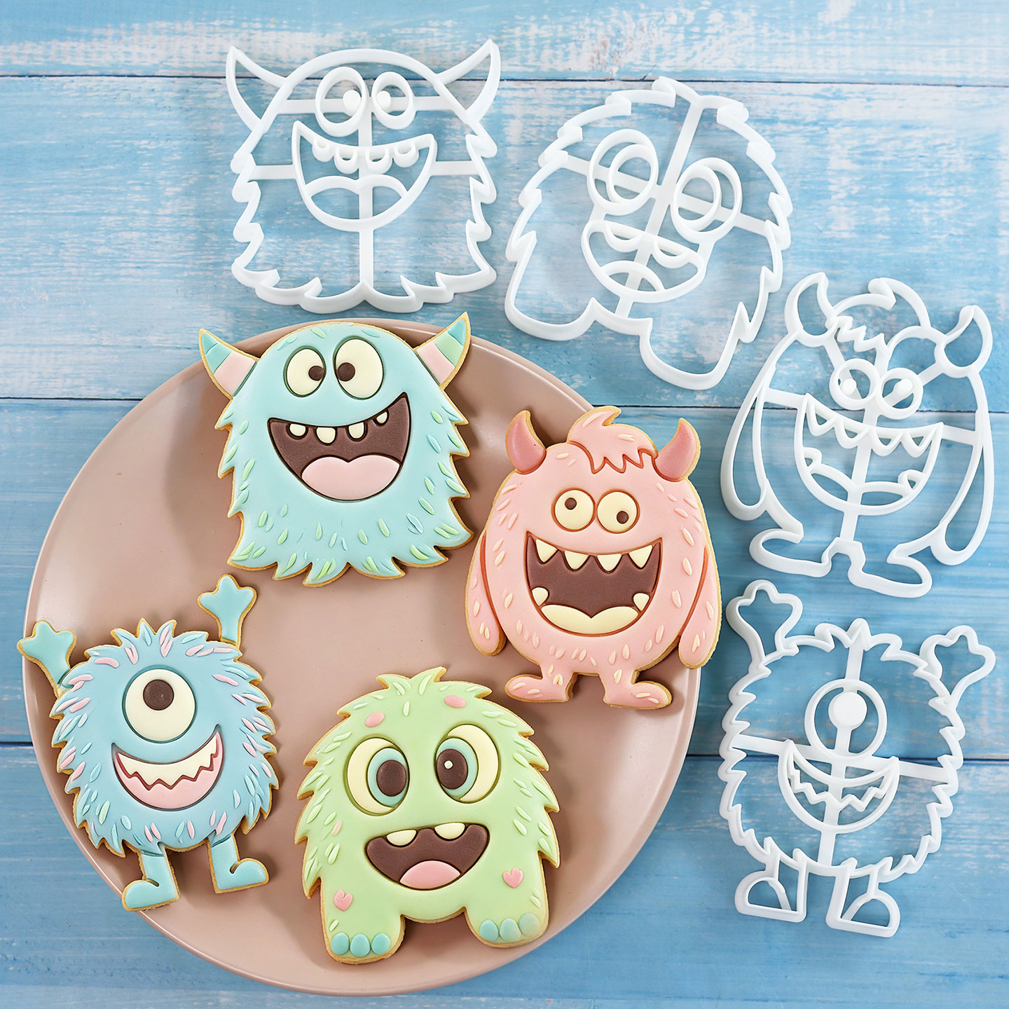 1個/4個入り 大型モンスタークッキーカッター 3Dキュート - Kitchen Baking Cookies のレビューと価格