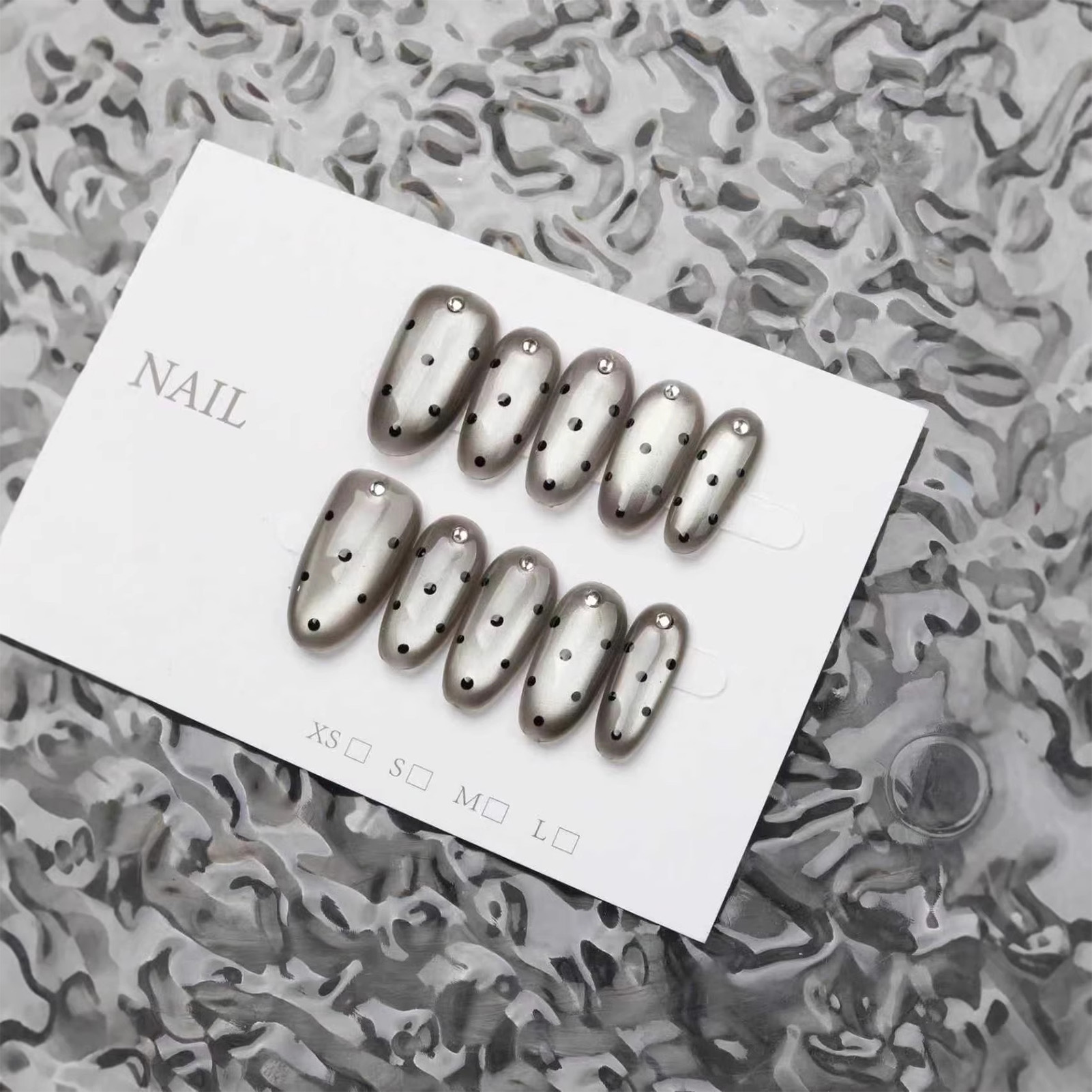 10個入り ハンドメイド つけ爪 ブラック ポルカドット キ - Decorating Tip Set のレビューと価格