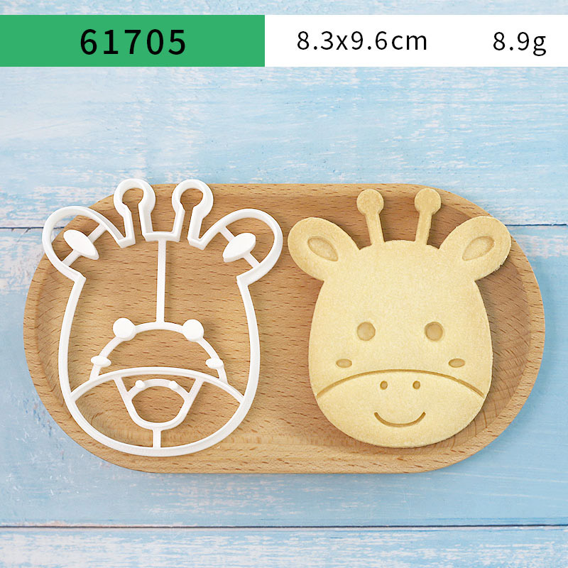 4個入り動物型クッキーカッターセット 3Dキュートなライオン - Kitchen Baking Cookies のレビューと価格