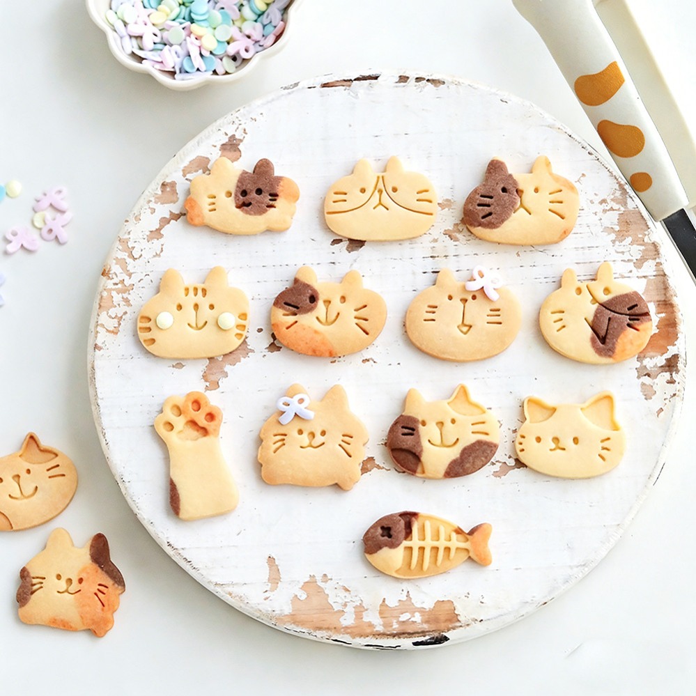 かわいい子猫DIYスタンプクッキーカッター焼き型ベーキングア - Kitchen Baking Cookies のレビューと価格